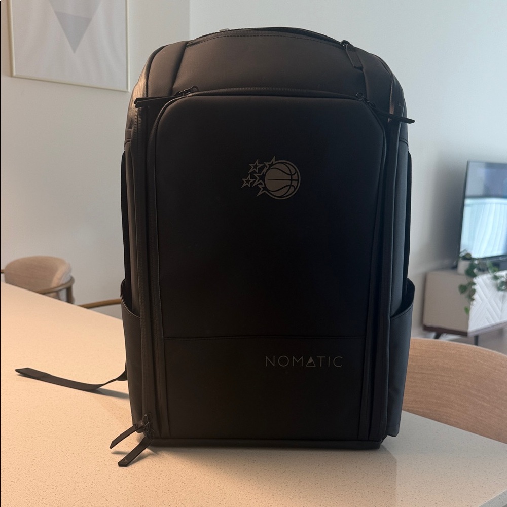 Nomatic Black Everyday Backpack — Sleek Travel & Work Carry